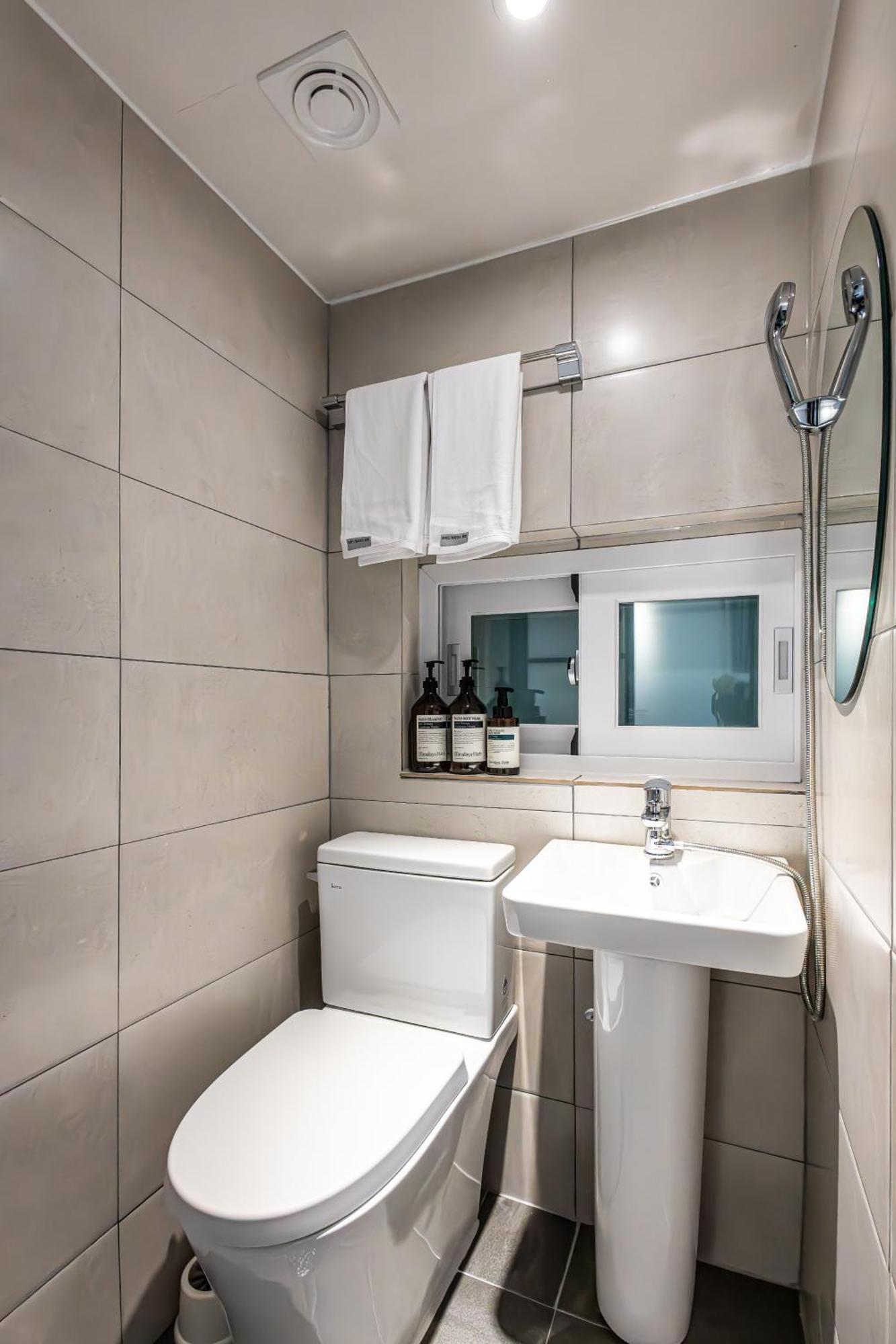 Beyond Residence Jongno Seoul Exterior photo
