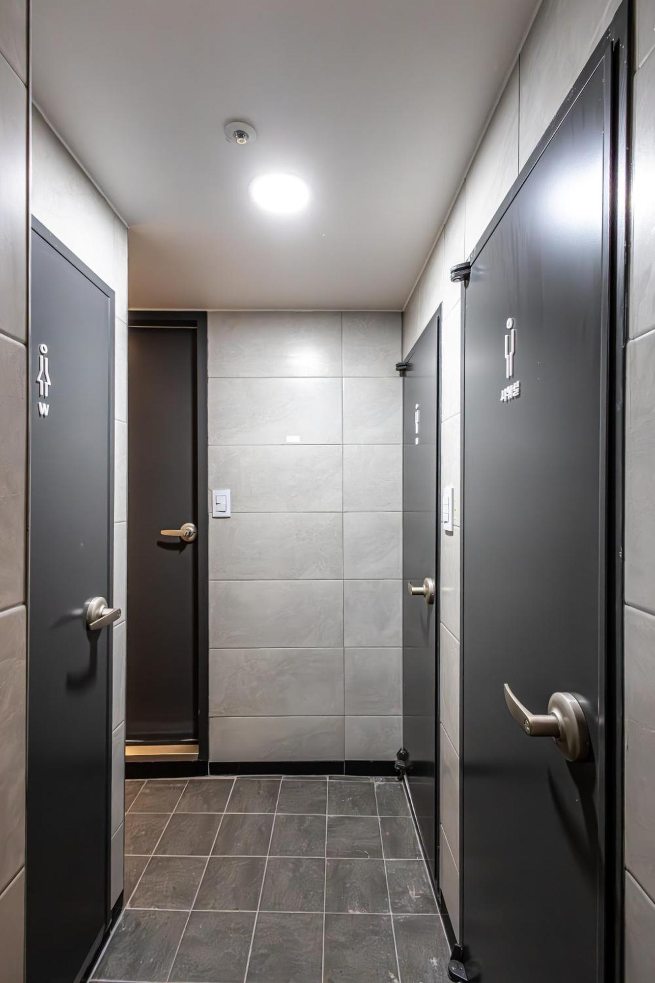 Beyond Residence Jongno Seoul Room photo